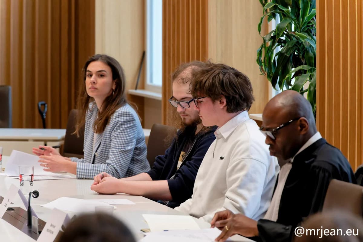 Tech Supreme Court Junior